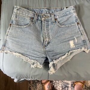 Wrangler shorts size 25